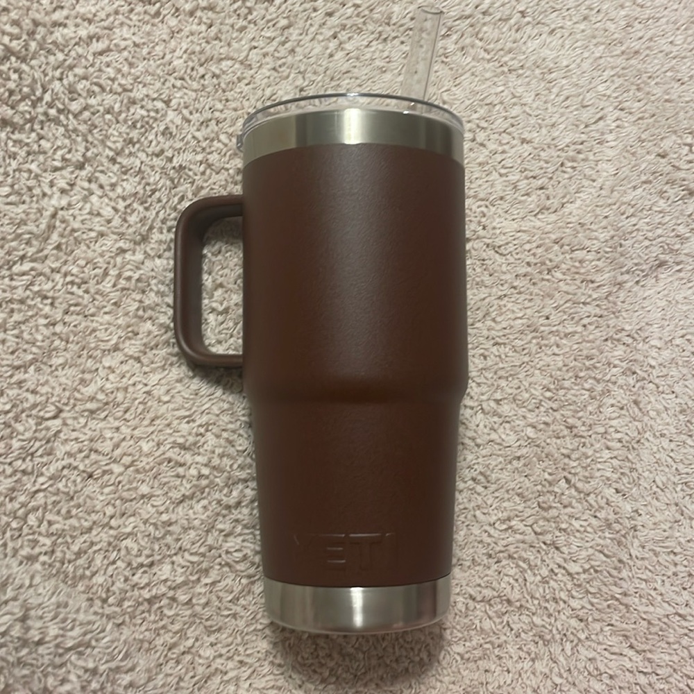Yeti wetlands brown 25 oz straw cup with handle new without box never used